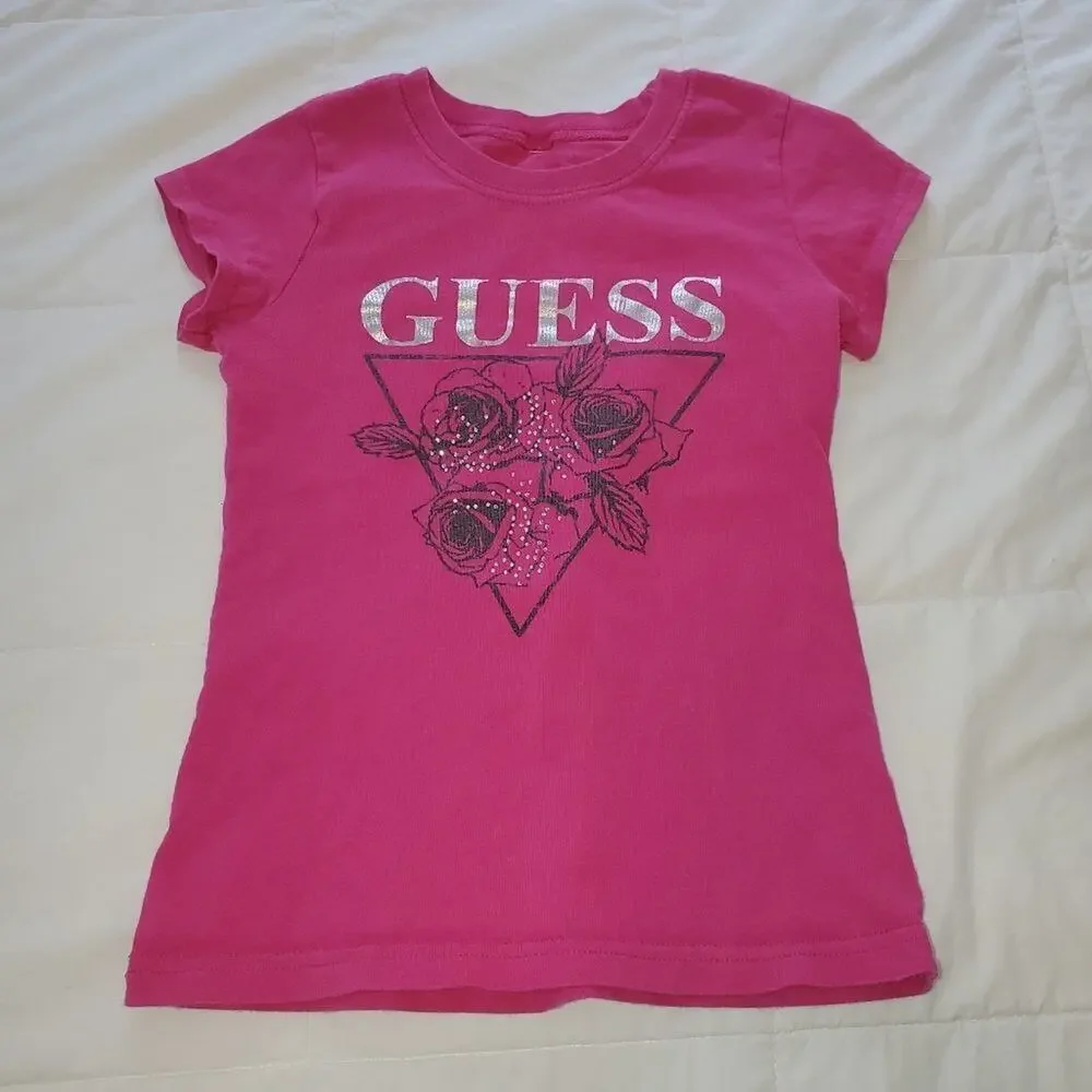 𝅺Guess small 7/8 girls pink cotton tee
